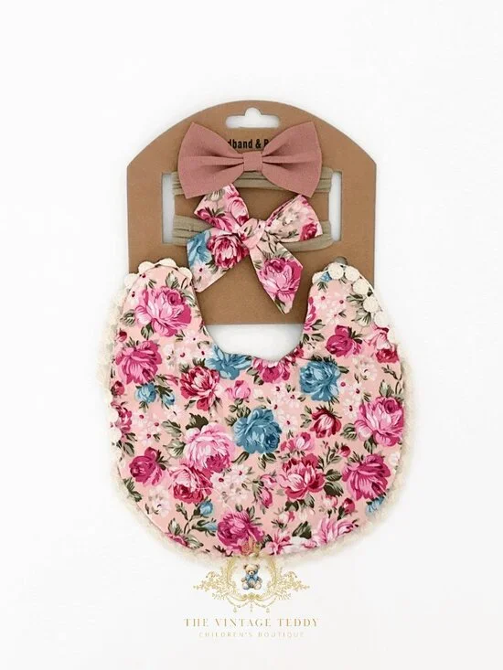 NWT Lovely Girls Baby Bib & Hair Bows Accessory Set Boutique Bohemian Floral OS