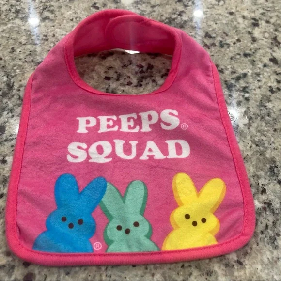 Peeps hot pink baby feeding bib with 3 bunnies on it new without tags