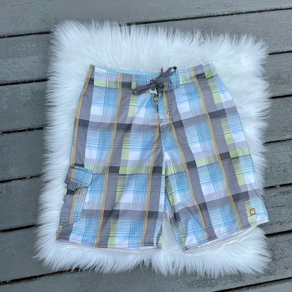 Quiksilver Board Shorts Mens - size 30