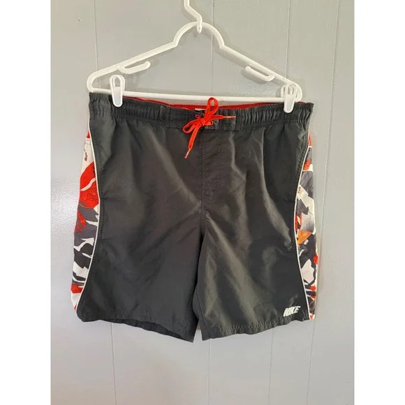 Nike Swim Trunks Mens Medium Grey Red‎ Orange Floral Mesh Lined Board Shorts