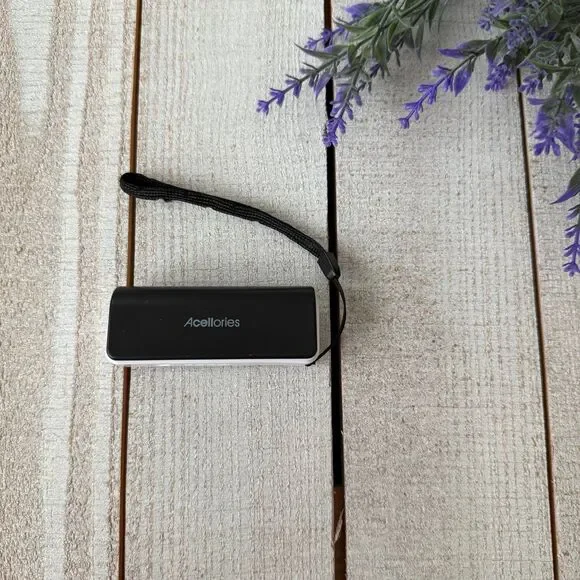 Acellories Portable Charging Bank