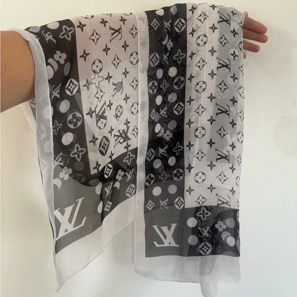 Black & White Monogram Fashion Scarf