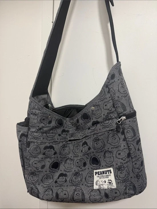 Peanuts Gray Printed Crossbody Shoulder Bag