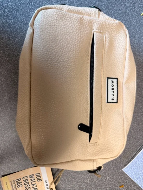 Cream Dog Walking Crossbody Bag - Hands-Free Pet Carrier Accessory