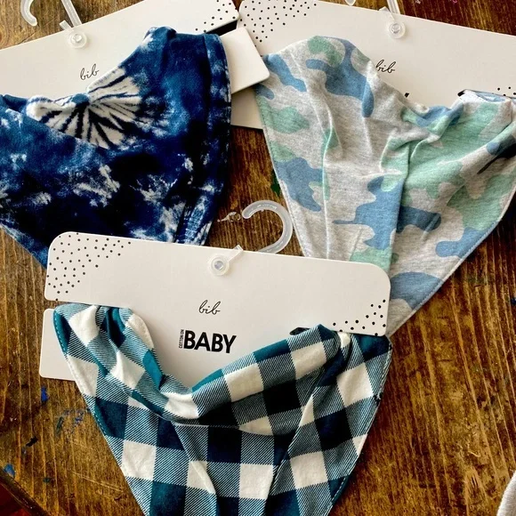 🆕TRIO of COTTON ON Bandana BIBS - unisex👶🏻👶🏻