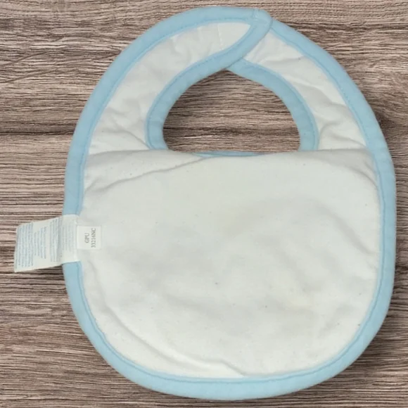 LITTLE BOY'S I LOVE MOMMY BIB
