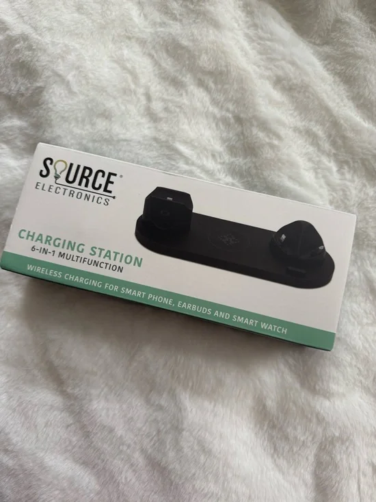 Source Electronics 6-in-1 Wireless Charging Station - Black - NIB
