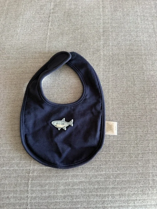 Janie and Jack Navy Blue Baby Bib with Fish Patch