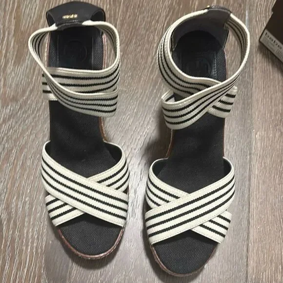 Tory Burch Black and White Women's Sandals Sz 9 with box