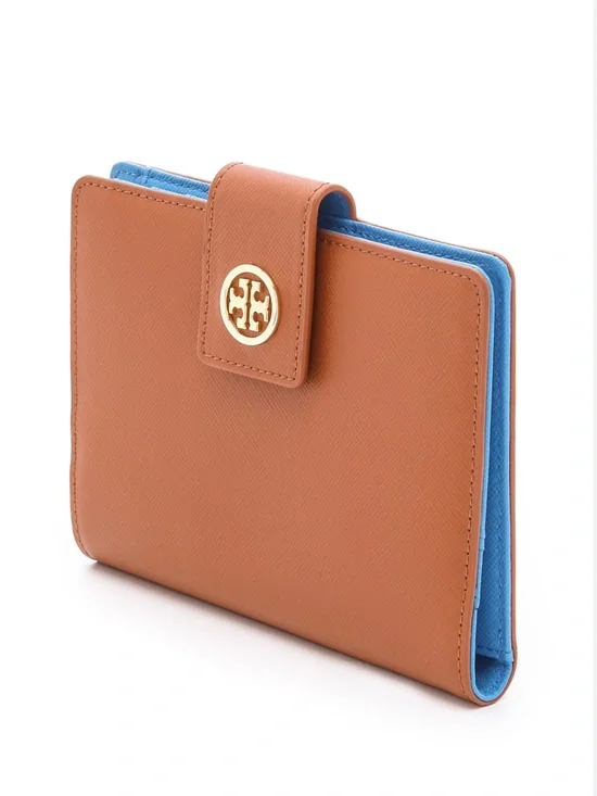🆕 TORY BURCH BROWN ROBINSON LARGE PASSPORT HOLDER