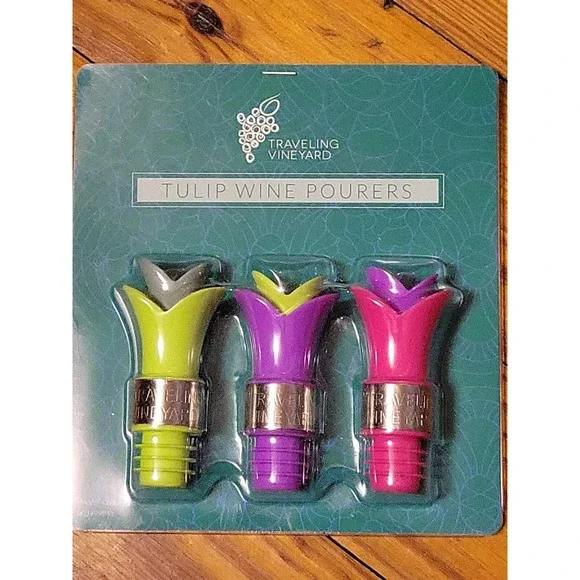 Wine stoppers pourers Traveling Vineyard Tulip set of 3 New in Package