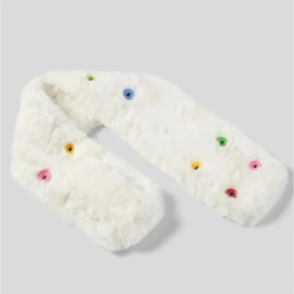 Halara Women White Faux Fur Decorative Button Scarf Winter Warm Snuggly One Size
