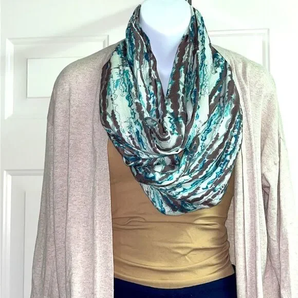 Turquoise Taupe and Cream with Tassel Women’s Scarf