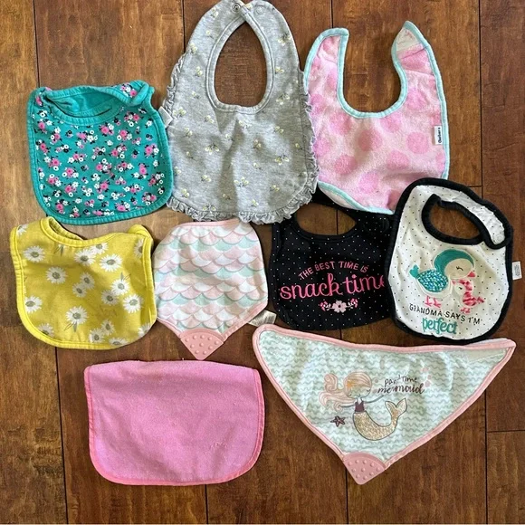 Assorted Baby girl Bibs Set - Multicolor & teething