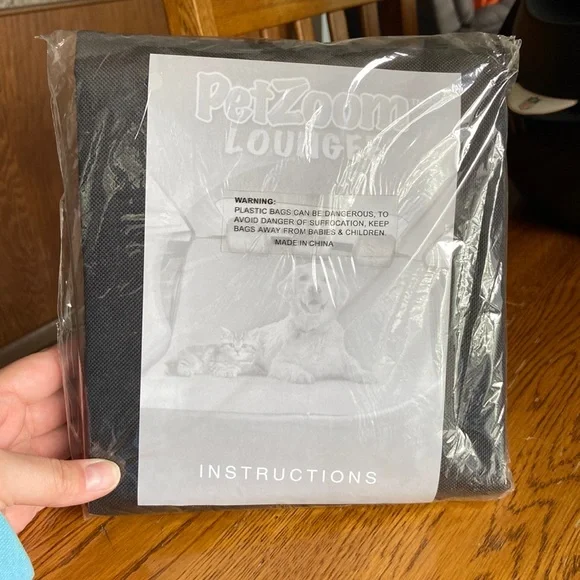 Pet zoom seat cover