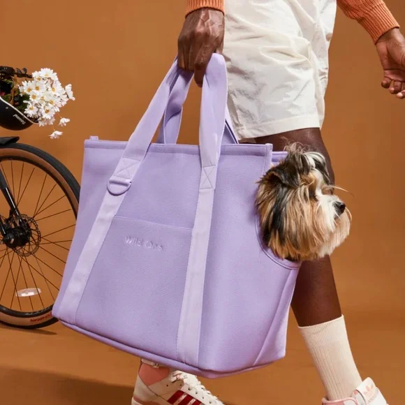 Wild one everyday pet carrier NWT lilac