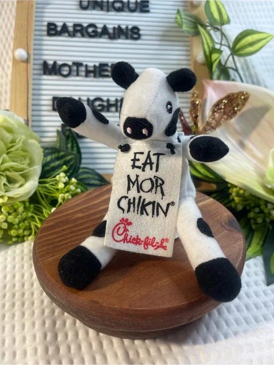 Chick-fil-A Cow Stuffed Plush Toy Eat Mor Chikin 5