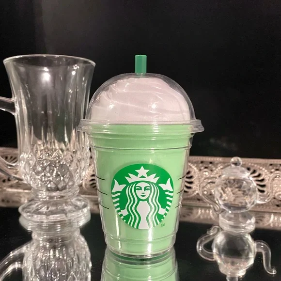 Starbucks Power Bank