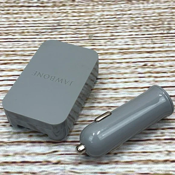 Jawbone Gray AC/DC Wall Adapter & Car Charger - SPA-K901 & J2VPC Unused‎