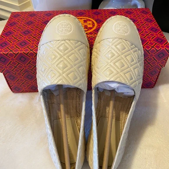 ✨NEW✨Tory Burch Quilted Flat Espadrille