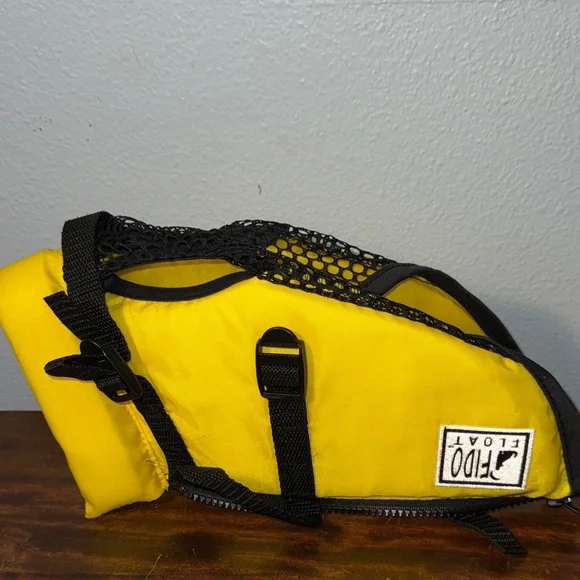 NWOT Fido Float Yellow Dog Life Jacket Safety Floating Vest Zips Tiny Dogs