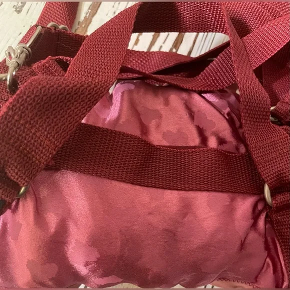 Burgundy with hearts Puppy Purse and Harness. Medium