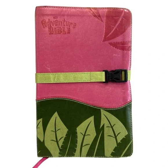 NIV Adventure‎ Bible for Kids Pink Green Jungle Theme Jesus Christ