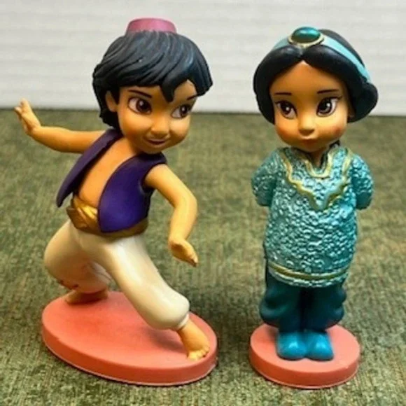 Disney Aladdin and Princess Jasmine PVC Figure Set Cake Topper Collectibles
