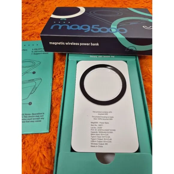 NWT Mag 5000 wireless charger