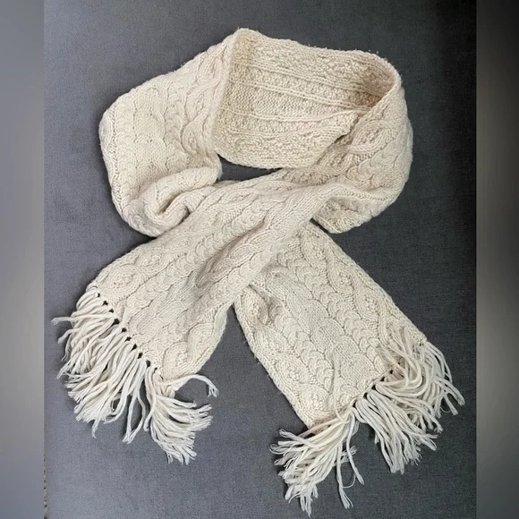 Lands End Ivory Cable Knit Unisex Wool Blend Scarf