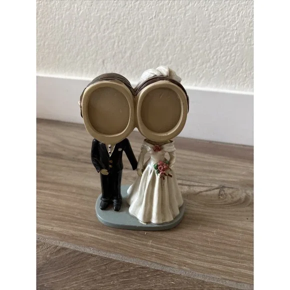 Bride‎ and Groom Bobblehead Picture Figures 7