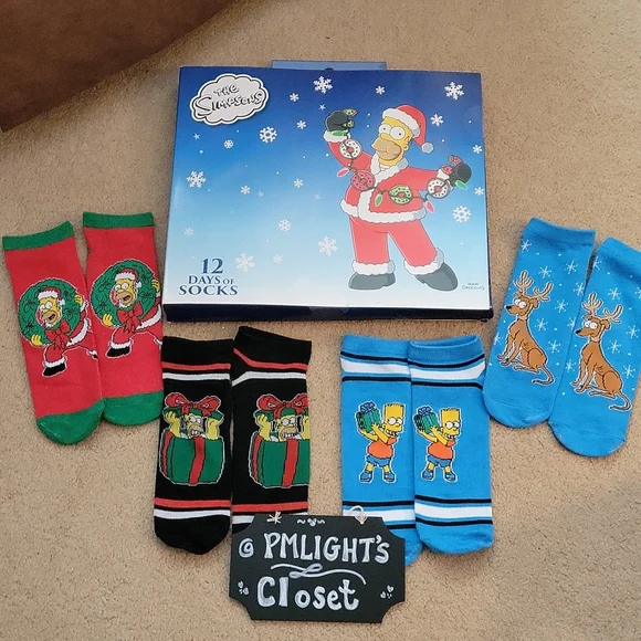 The Simpsons Set of 4 Pair Low Cut Socks Christmas NWOT