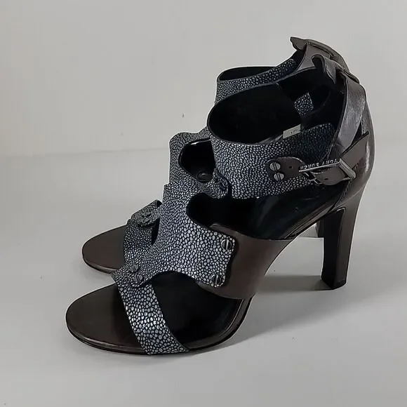 Tory Burch Teagan Stingray Brown Blue Leather Caged T Strap Sandal.
