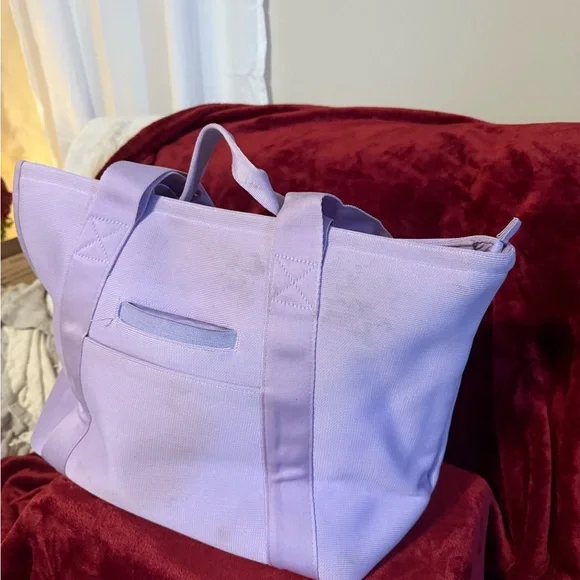 Wild One Everyday Carrier