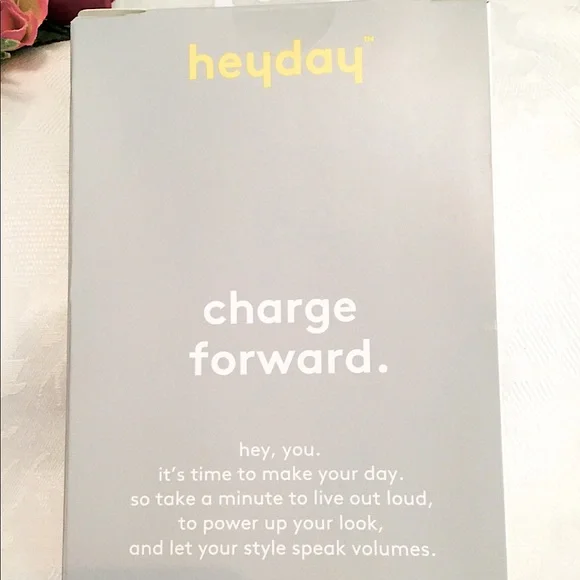 🍑NIB Heyday Pastel Marble Power Bank🍑