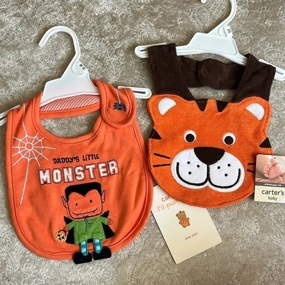 Brand New Set of 2 Carter’s Cloth Baby Bibs Orange Halloween Tiger Jungle Animal