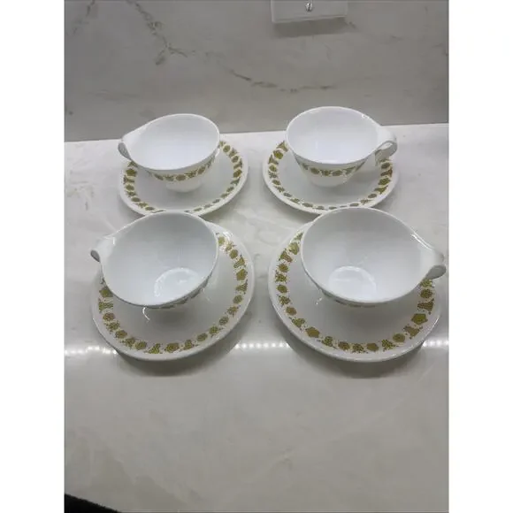 Vintage Set of 4 Corelle Butterfly Gold Hook Handle Coffee Tea Cups /Saucers