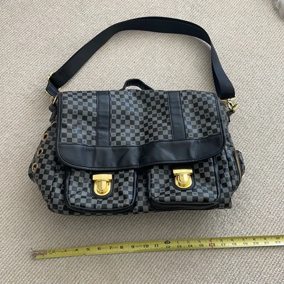 Dogs of Glamour Pet Carrier