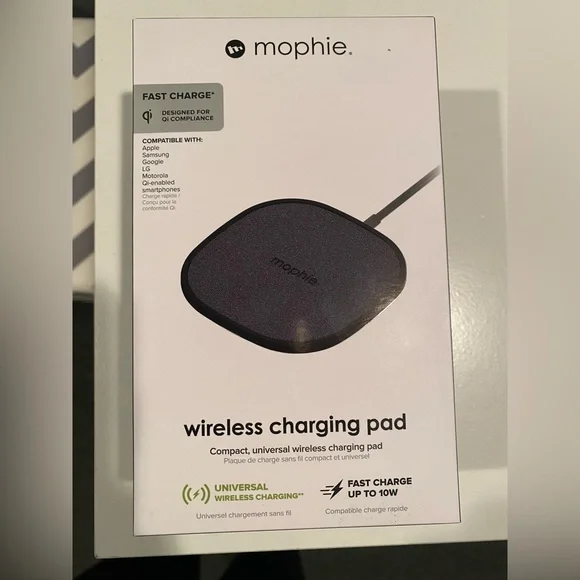 ⭐️HOST PICK⭐️ NWT Mophie Charging Pad