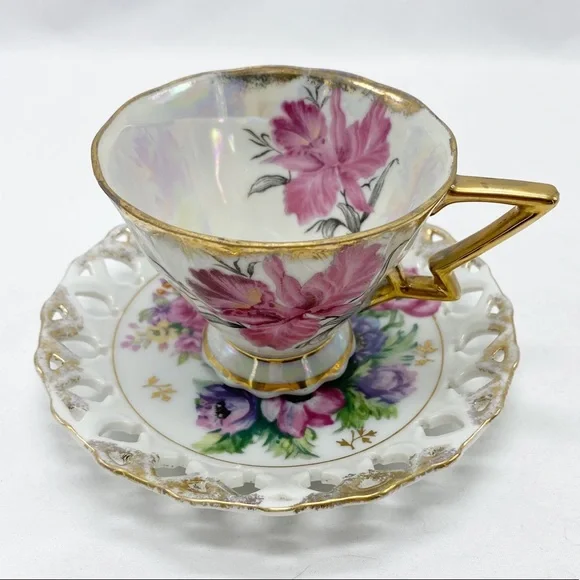 Vintage 1950's Royal Sealy Pink Daffodil Iridescent Porcelain Tea Cup & Saucer