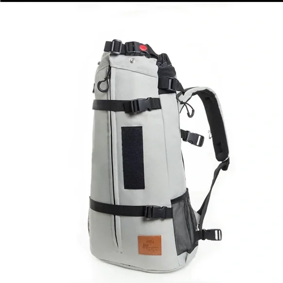 Pet Dog Cat Carrier Backpack Size L – Secure Stylish for Outdoor Travel NEW NWOT