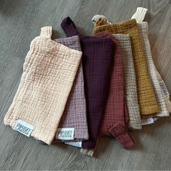 8 CHARLEY Charles Gauze Pacifier Holder Blanket - Mini 7 X 7