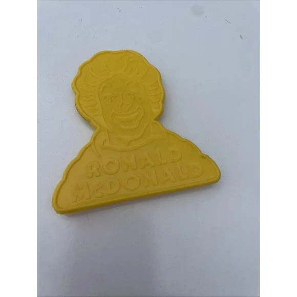 Vintage 80's Ronald McDonald Cookie Cutter Yellow 3.5
