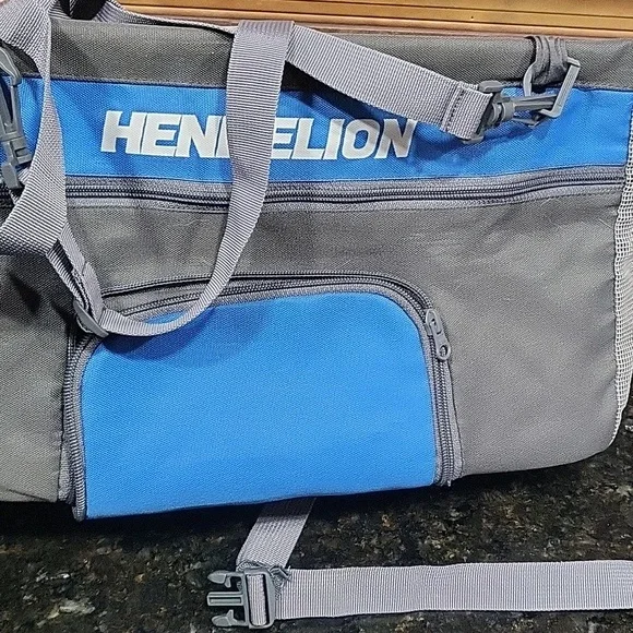 Henkelion Dog Car Seat, Dog Booster Seat for Car Front Seat, Pet Booster