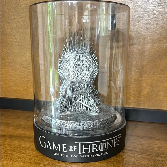 Limited Edition Game of Thrones Wireless Charger or GOT Conversation Piece