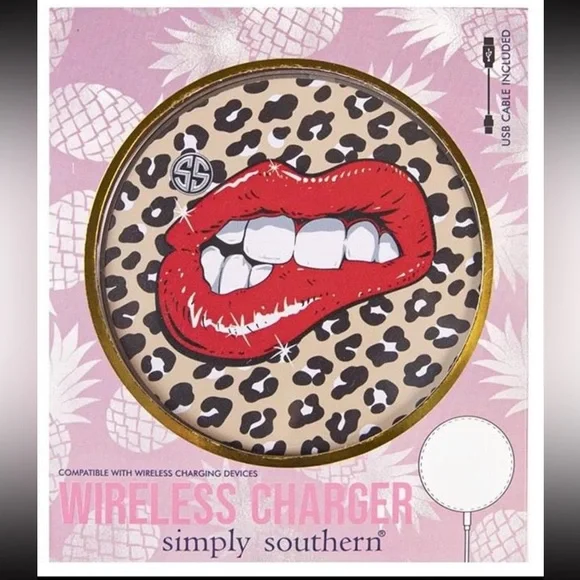 Simply Southern Wireless Charger Lips Smile Kiss iPhone Samsung Cell Phone New