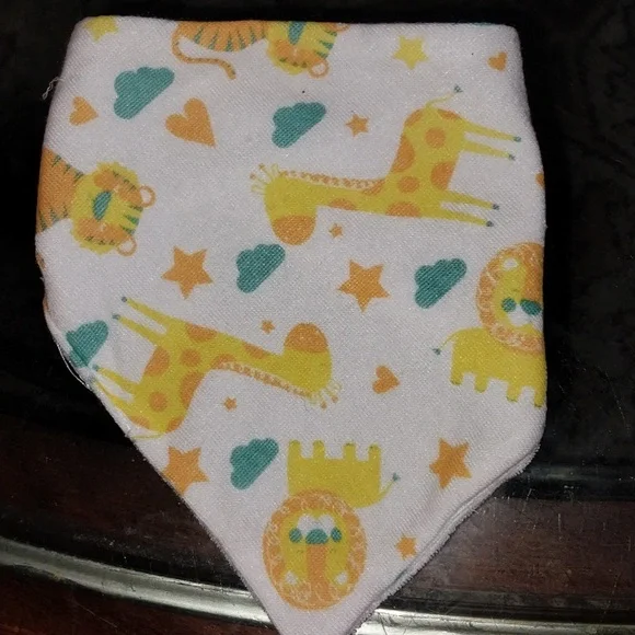 Baby king baby bib White and Yellow