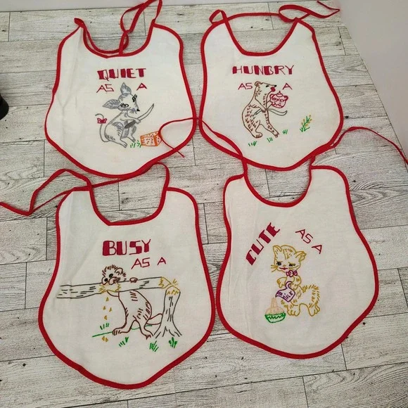 Vintage Baby Bibs Set‎ of 4 Animal Designs Red Trim Funny Cute Mouse Kitten Bear
