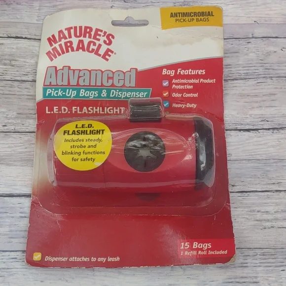 Pickup dog bags with flashlight