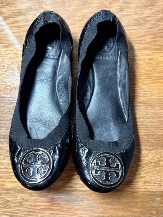 Tory Burch Black Patent Logo Round-Toe Ballet Flats